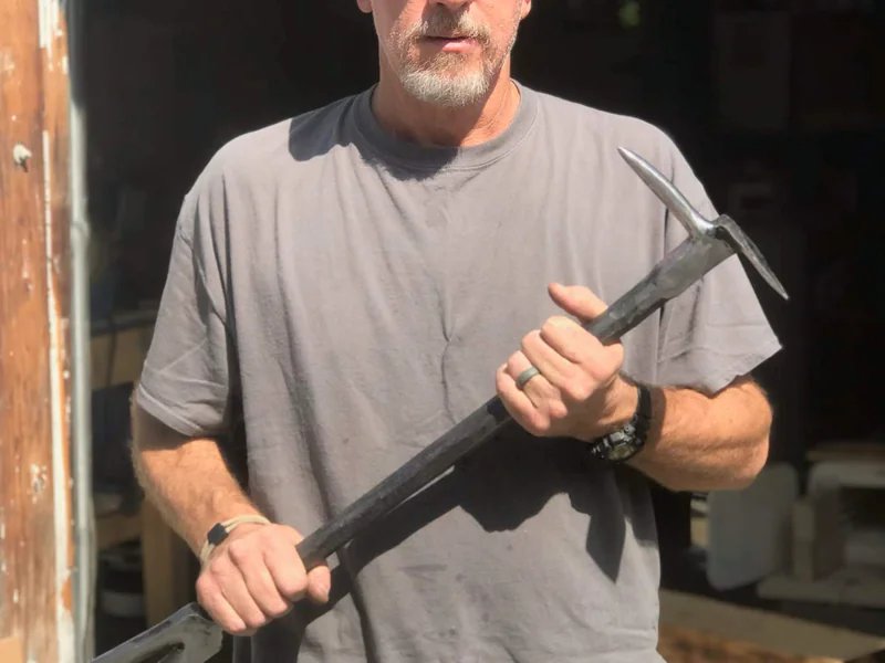 Britt Barnes Knives is a knife store in Cosby, Tennessee with a wide selection of knives.