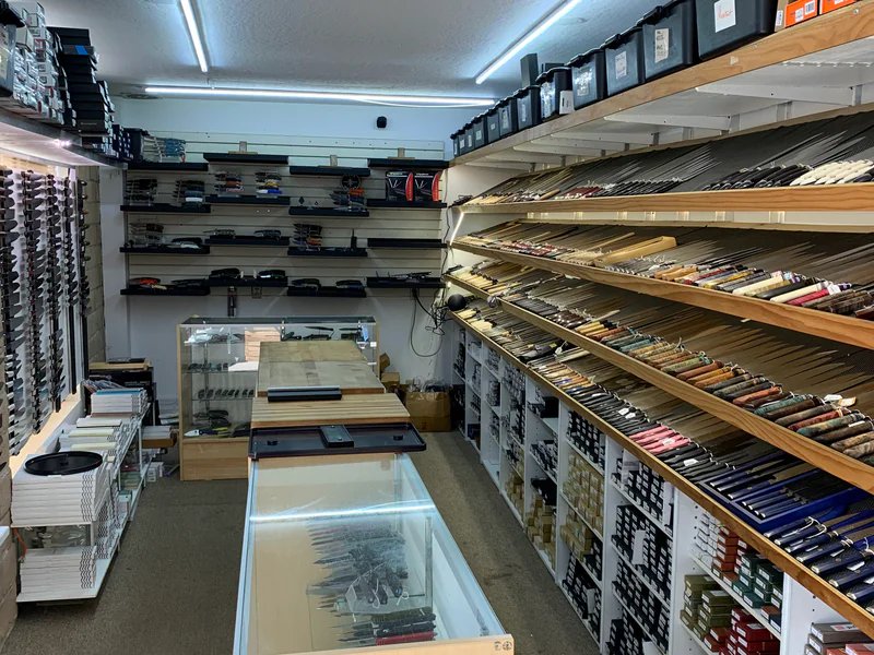 Perfect Edge Cutlery is a knife store in Manton, California featuring Kitchen, Chef, Custom knives and knife sharpening.