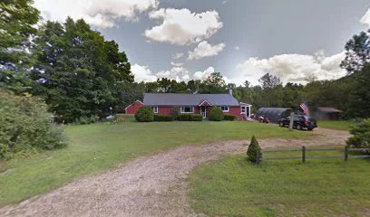 Ellis River Knife Works is a knife store in Andover, New Hampshire with a wide selection of knives.