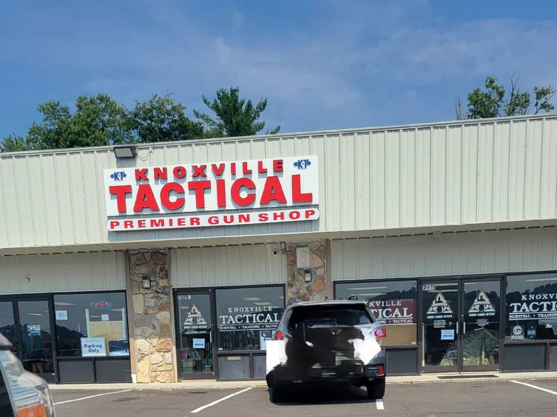 Knoxville Tactical is a knife store in Knoxville, Tennessee featuring Tactical knives and knife sharpening.