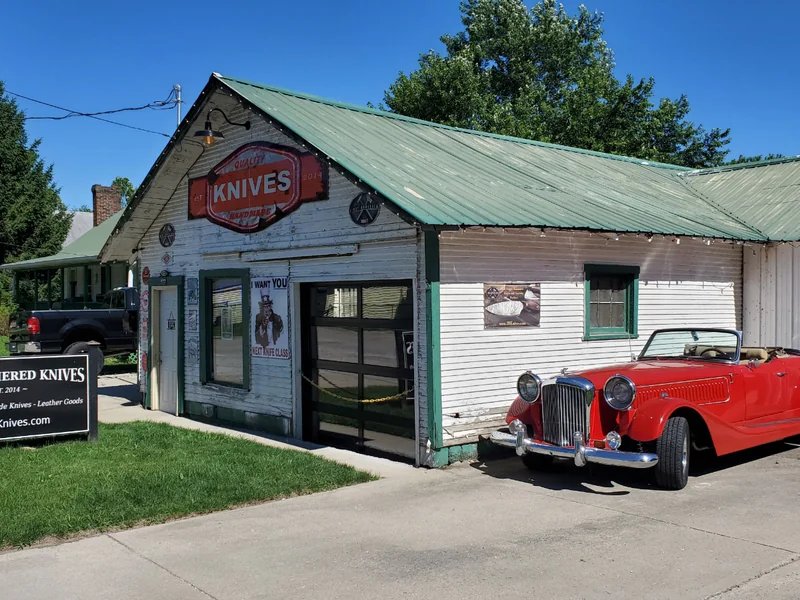 Indy Hammered Knives is a knife store in Indianapolis, Indiana featuring Custom knives and knife sharpening.