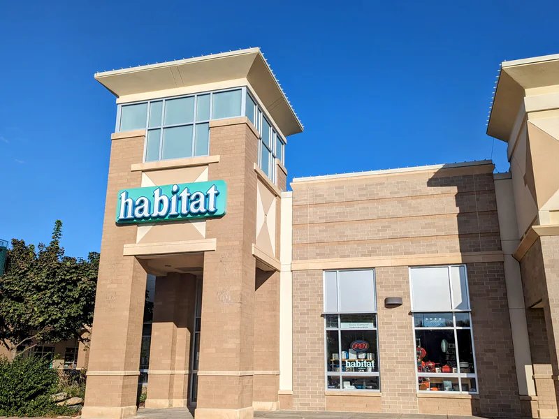 Habitat is a knife store in Beaver Crossing, Nebraska featuring Kitchen knives and knife sharpening.