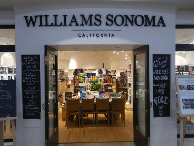 Williams-Sonoma is a knife store in Pittsburgh, Pennsylvania featuring Kitchen, Custom knives and knife sharpening.