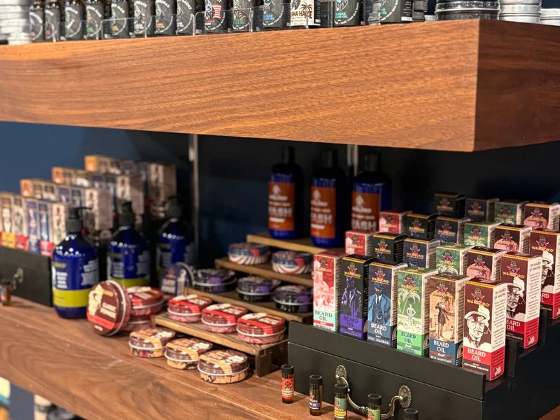Men's Modern General Store is a knife store in O'Fallon, Missouri with a wide selection of knives.