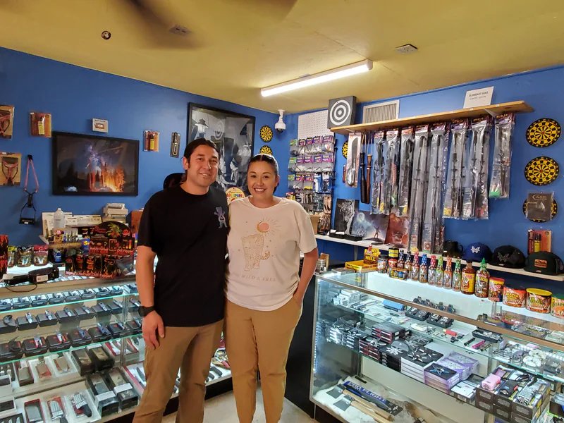 Rocky Mountain Knives is a knife store in Agate, Colorado featuring Benchmade, Custom knives and knife sharpening.