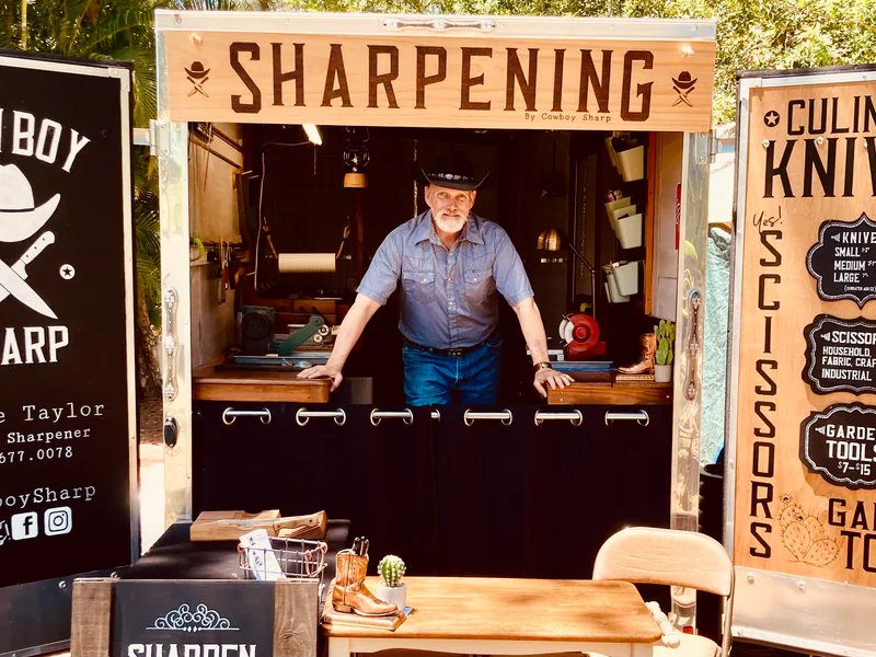 Cowboy Sharp is a knife sharpening store in Cape Coral, Florida providing blade services.
