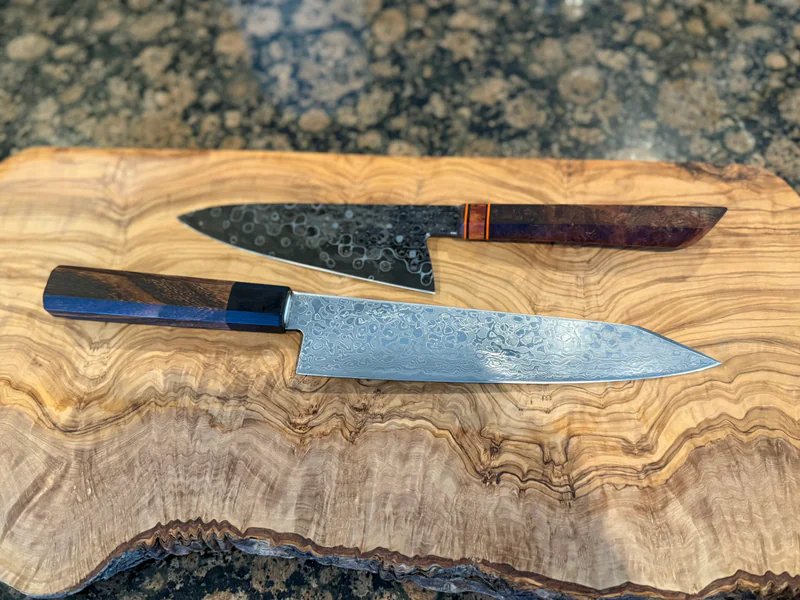 The Knife Guy is a knife sharpening store in Reno, Nevada providing blade services.