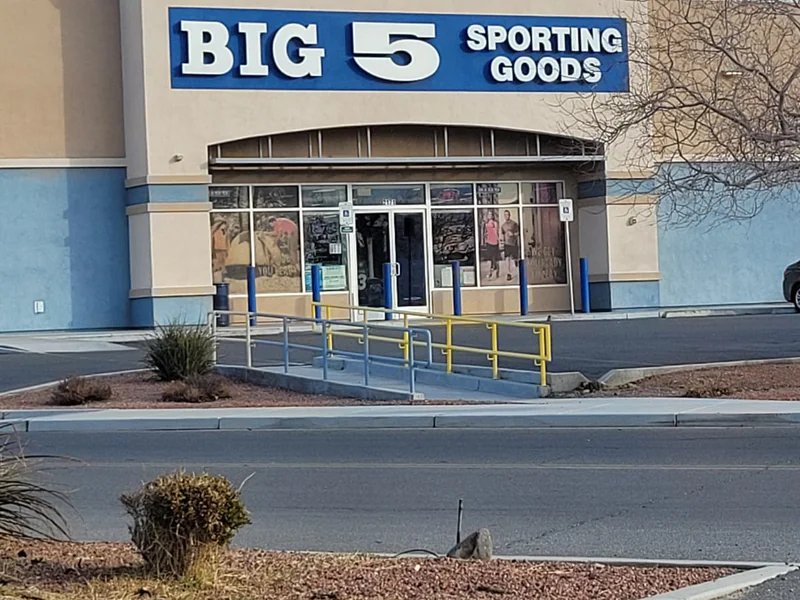 Big 5 Sporting Goods is a knife store in Pahrump, Nevada featuring Buck, Custom knives.