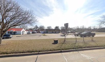 Sanders Guns & Ammo is a knife store in Lawton, Oklahoma with a wide selection of knives.