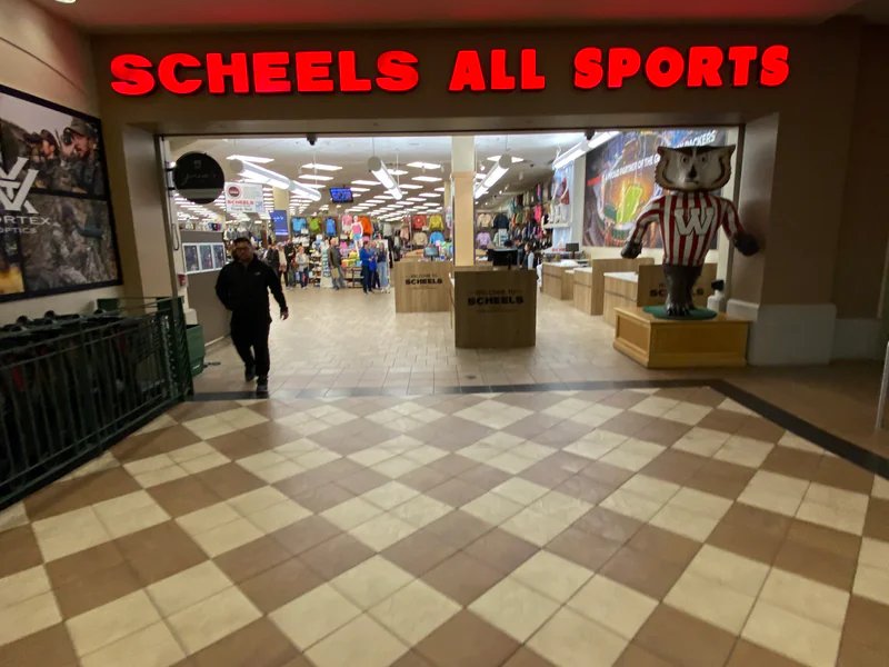 Scheels is a knife store in Appleton, Wisconsin featuring Custom knives and knife sharpening.