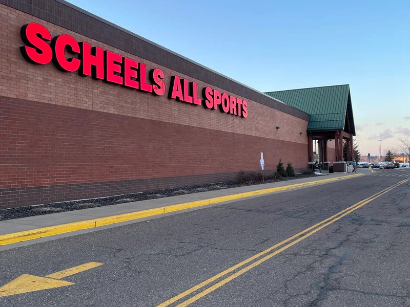 Scheels is a knife store in Eau Claire, Wisconsin featuring Hunting, Custom knives and knife sharpening.