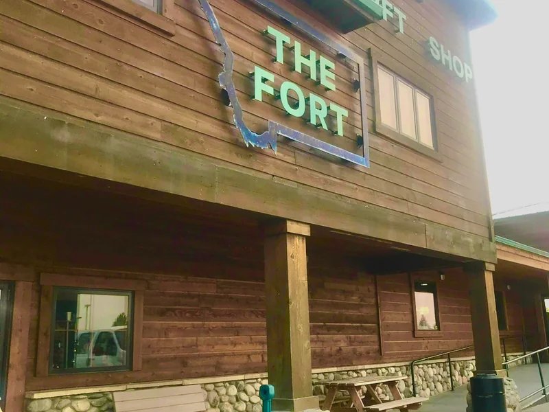 The Fort is a knife store in Big Timber, Montana featuring Custom, Hunting knives.