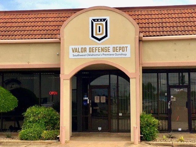 Valor Defense Depot is a knife store in Lawton, Oklahoma with a wide selection of knives and sharpening.