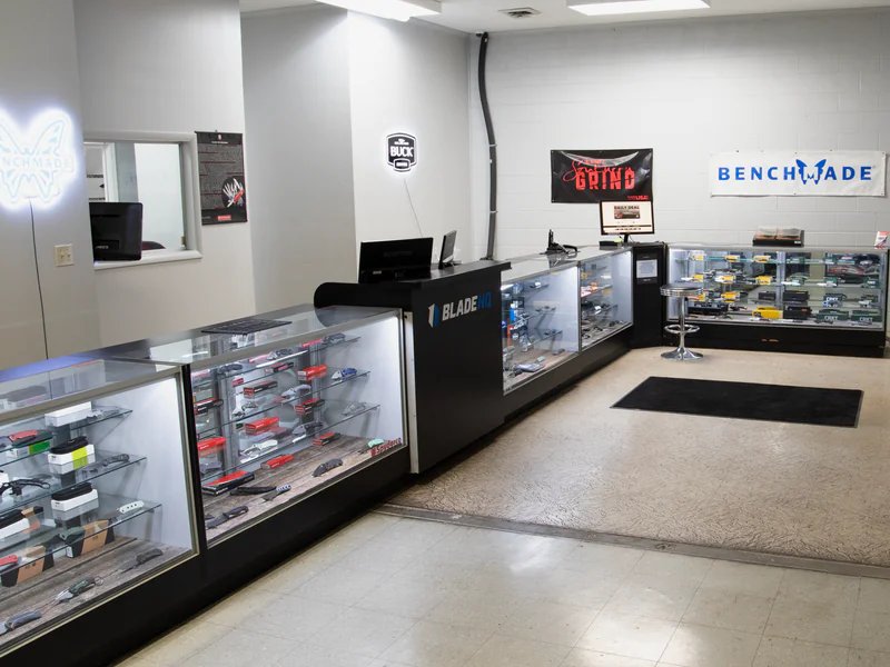 Blade HQ is a knife store in Abingdon, Illinois featuring Custom knives and knife sharpening.