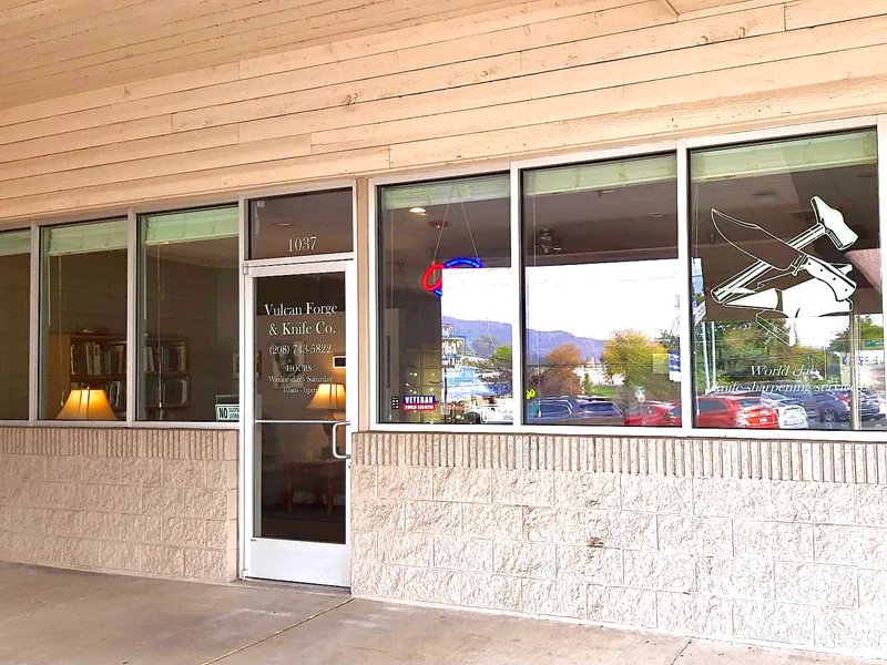 Vulcan Forge & Knife Co. is a knife store in Genesee, Idaho featuring Kitchen knives and knife sharpening.