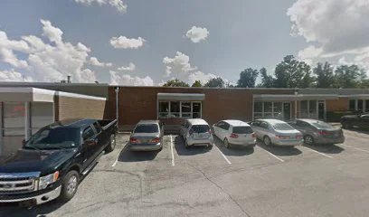 Hot Knives LLC is a knife store in St. Louis, Missouri with a wide selection of knives.