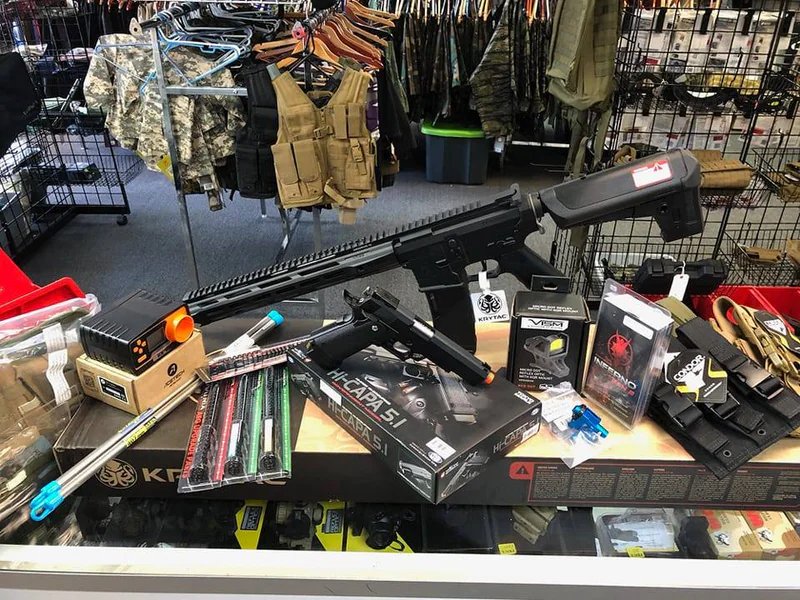 Blackjack Tactical is a knife store in Virginia Beach, Virginia featuring Tactical, Custom, Buck knives and knife sharpening.