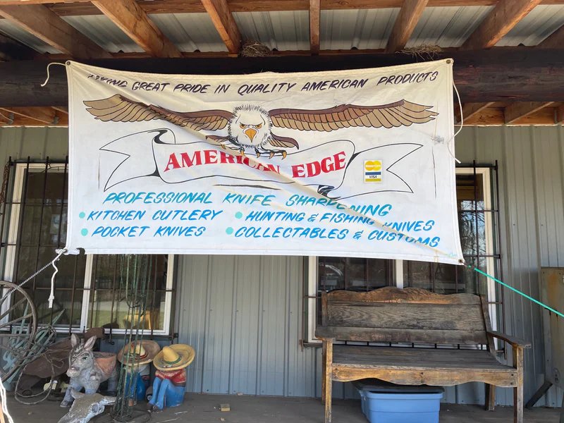 American Edge is a knife store in Avoca, Minnesota featuring Custom, Microtech knives and knife sharpening.