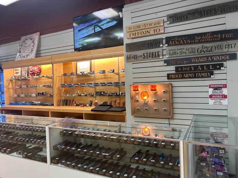 CE Blades is a knife store in Levelland, Texas featuring Custom knives and knife sharpening.