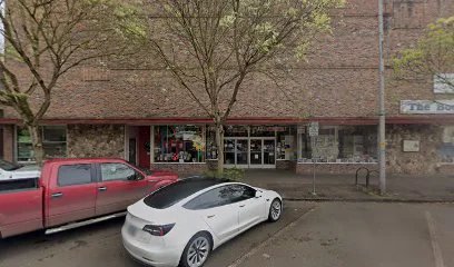 Corvallis Cutlery llc is a knife store in Corvallis, Oregon with a wide selection of knives.
