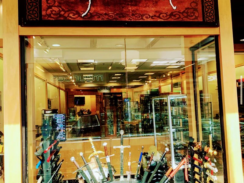 Highlander is a knife store in Beverly, Washington featuring Custom, Shun, Pocket knives and knife sharpening.