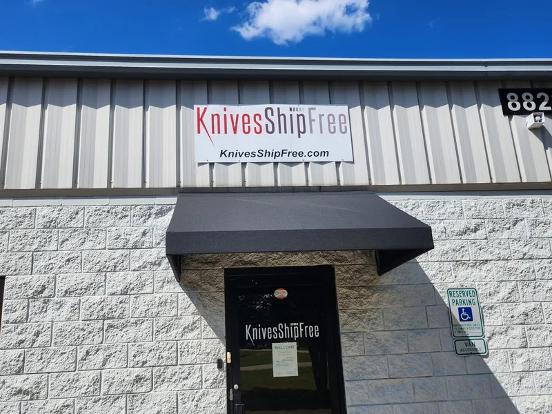 KnivesShipFree is a knife store in Chattanooga, Tennessee featuring Custom knives and knife sharpening.
