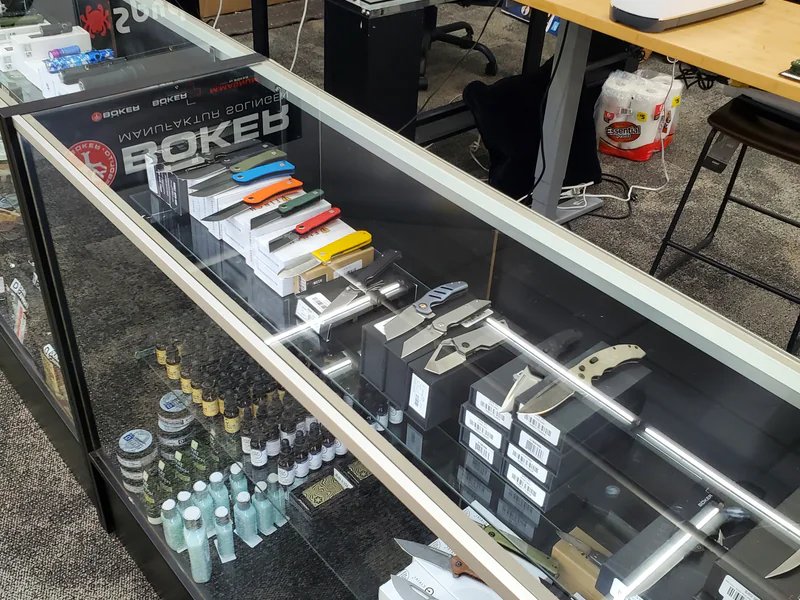 Gear Supply Company is a knife store in Akron, Indiana featuring Custom knives and knife sharpening.