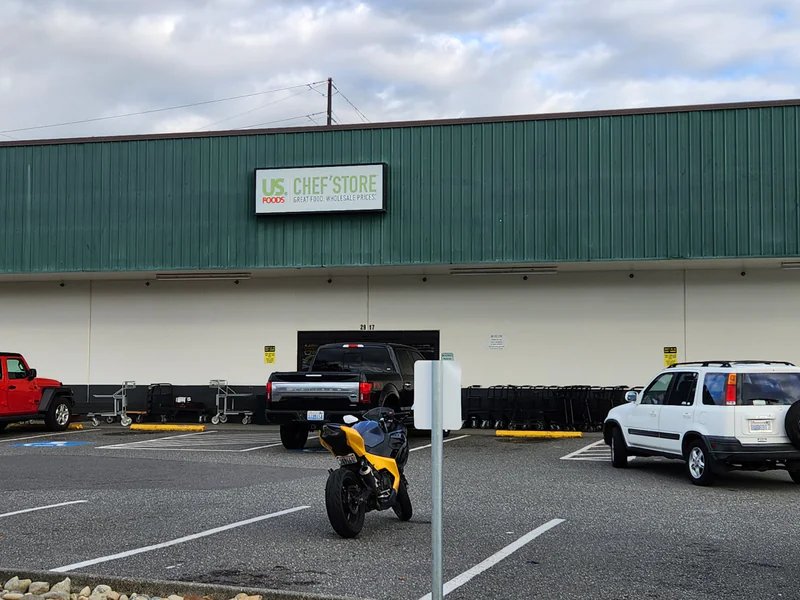US Foods CHEF'STORE is a knife store in Everett, Washington featuring Chef knives.