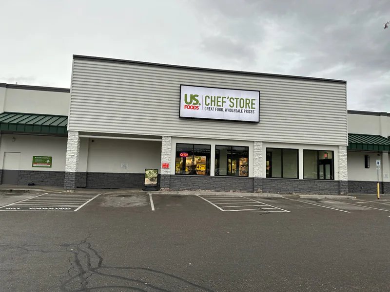 US Foods CHEF'STORE is a knife store in Missoula, Montana featuring Kitchen knives and knife sharpening.