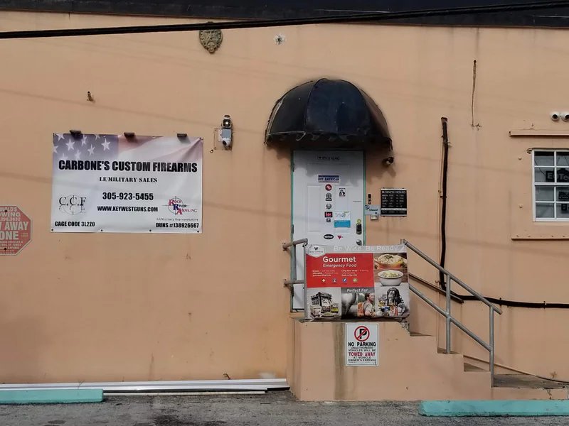 Carbone's Custom Firearms is a knife store in Key West, Florida featuring Custom knives and knife sharpening.
