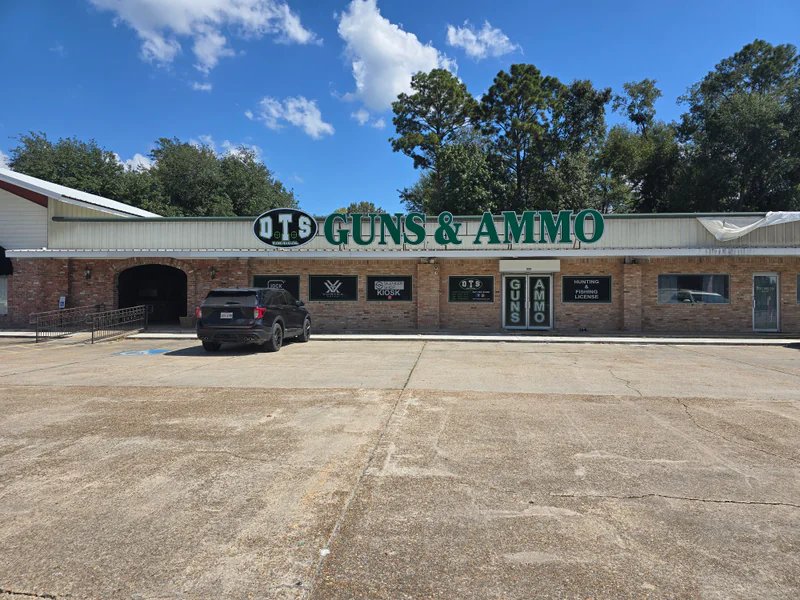 DTS TACTICAL GUNS & AMMO is a knife store in Lake Charles, Louisiana featuring Tactical knives and knife sharpening.