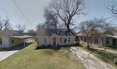 DavisWacoKnives is a knife store in Waco, Texas with a wide selection of knives.