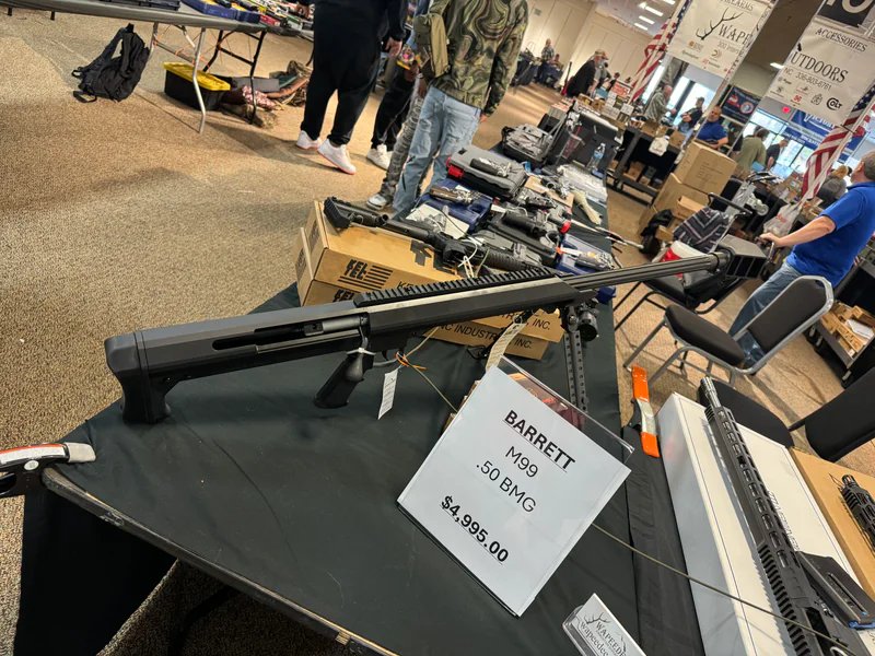 Salisbury Gun & Knife Show is a knife store in Albemarle, North Carolina featuring Custom knives.