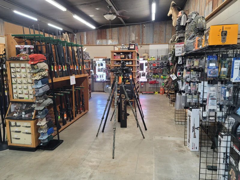 Brady Outfitters/Texas Wildlife Outfitters is a knife store in Brady, Texas with a wide selection of knives.