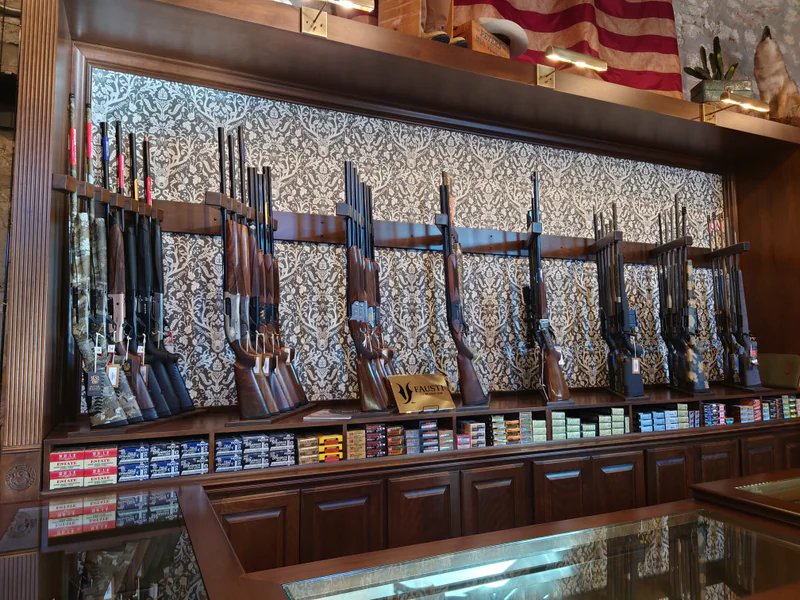 River and Ranch Provisions is a knife store in Georgetown, Texas featuring Custom, Hunting knives and knife sharpening.