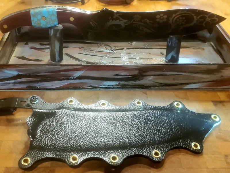 J Lab Custom Knives and Sharpening Services is a knife store in Bagdad, Florida with a wide selection of knives and expert sharpening.