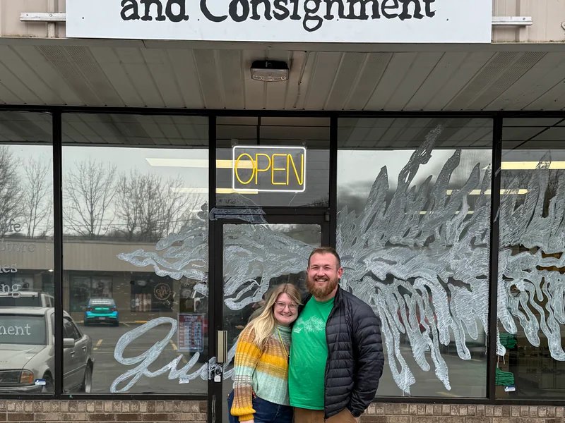 Judith Knife Company store is a knife store in Louisville/Jefferson County, Kentucky featuring Custom knives and knife sharpening.