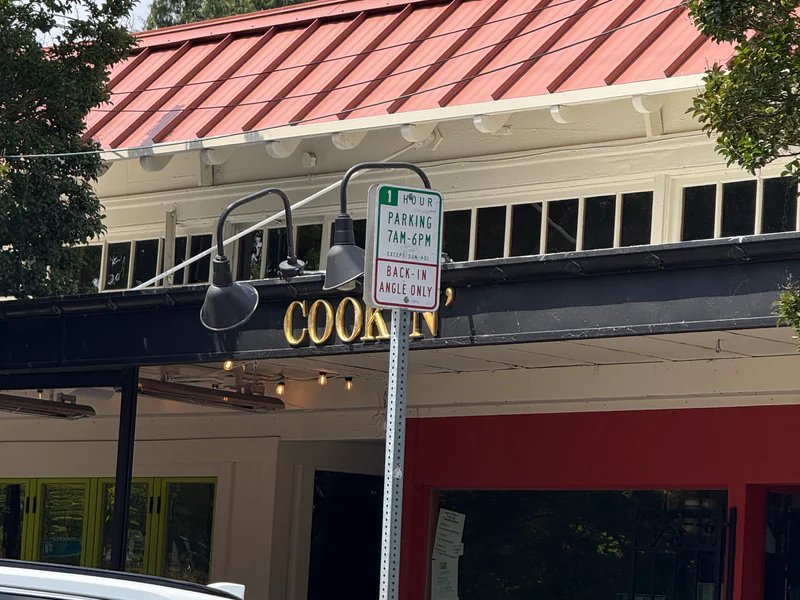 Cookin' at Madison Park is a knife store in Seattle, Washington featuring Custom, Kitchen knives and knife sharpening.