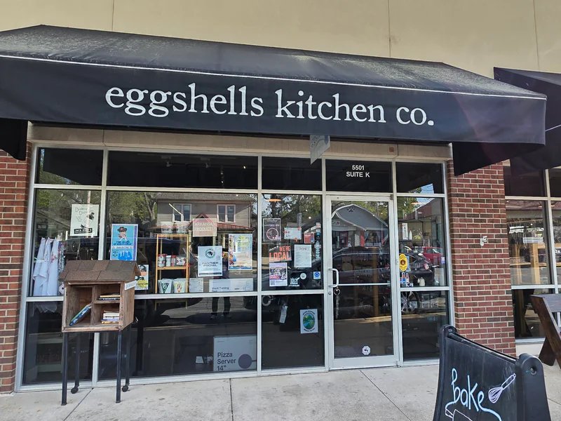 Eggshells Kitchen Co. is a knife store in Little Rock, Arkansas featuring Chef, Custom, Kitchen knives.