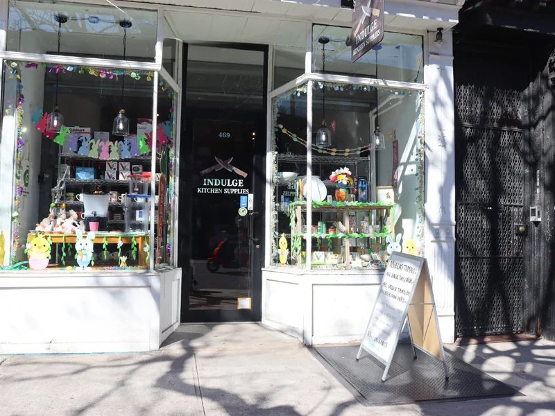 Indulge Kitchen Supplies is a knife store in Brooklyn, New York featuring Custom, Kitchen, Chef knives and knife sharpening.