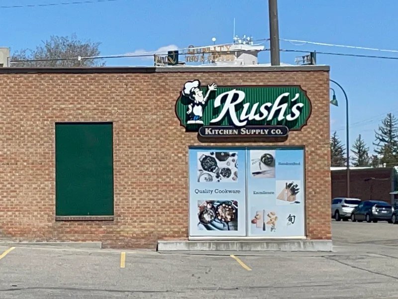 Rush's Kitchen Supply is a knife store in Idaho Falls, Idaho featuring Chef, Shun, Custom knives and knife sharpening.