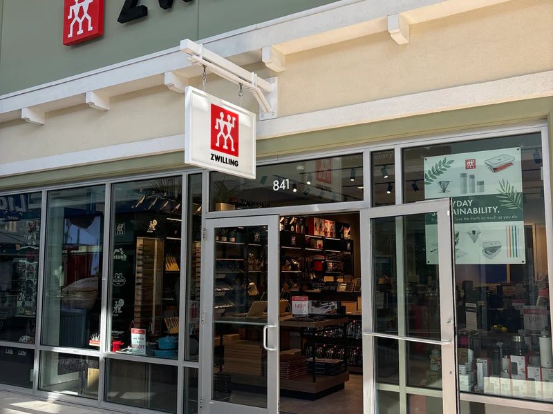 Zwilling Factory Outlet - Tampa is a knife store in Tampa, Florida featuring Zwilling, Custom knives and knife sharpening.