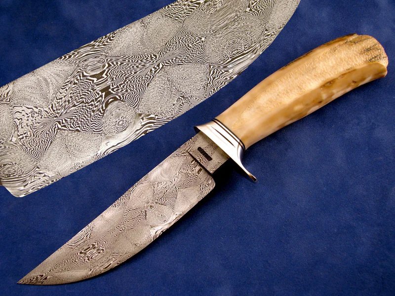 Ed Caffrey "The Montana Bladesmith" is a knife sharpening store in Ryegate, Montana providing expert blade services.