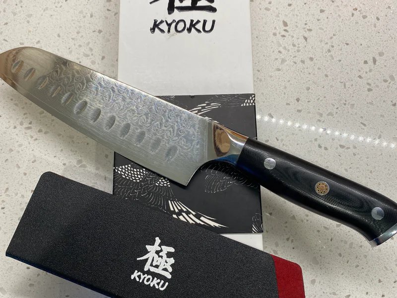 Okiri Knives is a knife store in Dustin, Oklahoma featuring Shun, Japanese, Chef knives and knife sharpening.