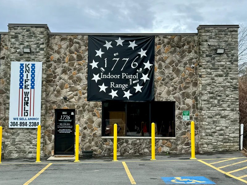 Knife World WV is a knife store in Davenport, Virginia featuring Custom knives and knife sharpening.