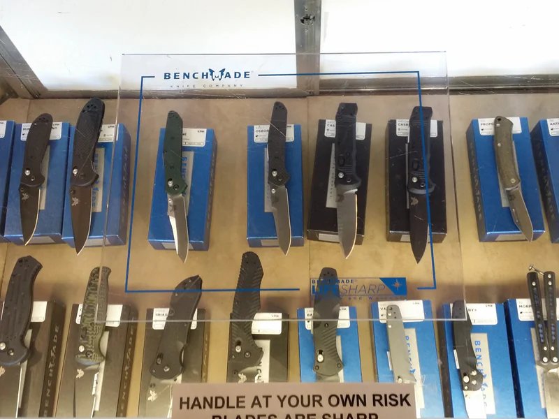 Knifeworx is a knife store in Chester, South Dakota featuring Japanese, Custom knives and knife sharpening.