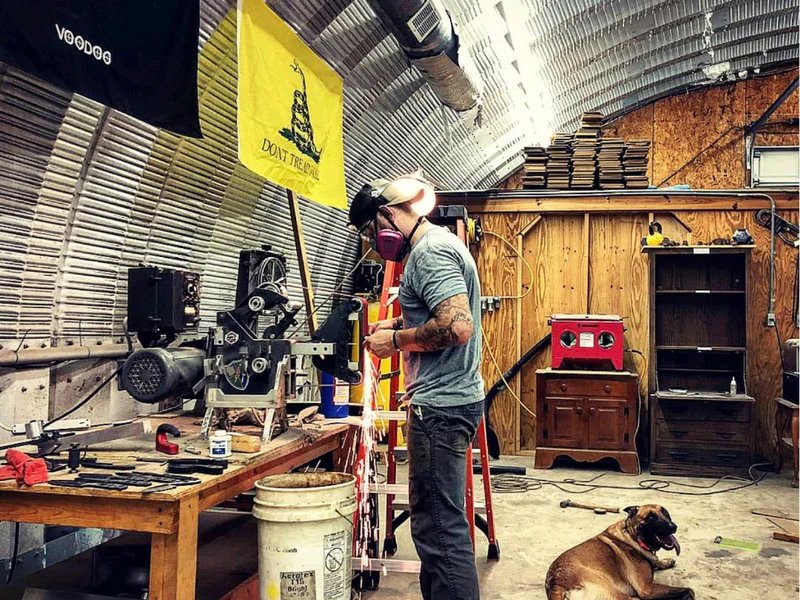 Stand To Blade Company is a knife store in Bostwick, Florida featuring Custom, Handmade, Chef knives and knife sharpening.