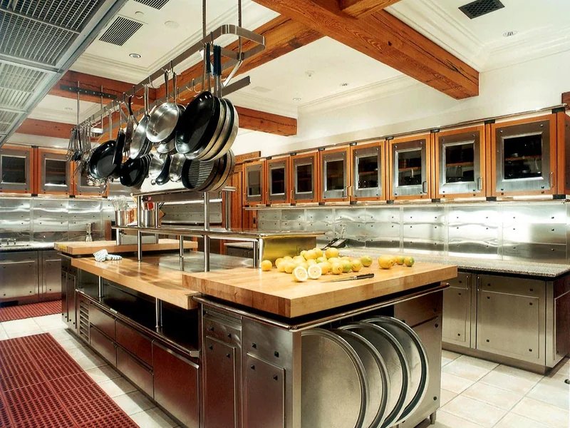 Chef Supply is a knife store in Louisville/Jefferson County, Kentucky featuring Chef, Custom knives and knife sharpening.