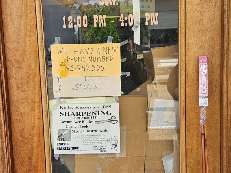 Roy's Knife & Archery Shop is a knife store in Abita Springs, Louisiana featuring Custom knives and knife sharpening.
