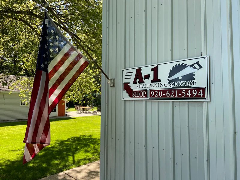A1 Sharpening Services is a knife sharpening store in Green Bay, Wisconsin providing blade services.